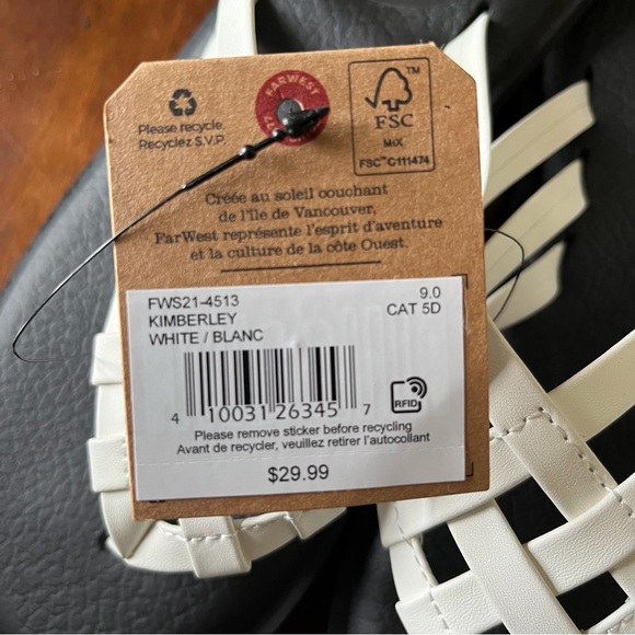 Brand new Far West sandals - Picture 2 of 2